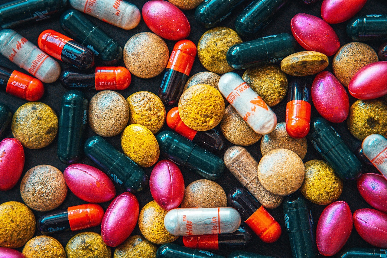 Aplicação de L-tirosina em suplementos alimentares de aminoácidos compostos